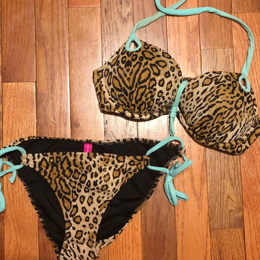 VS leopard print bikini